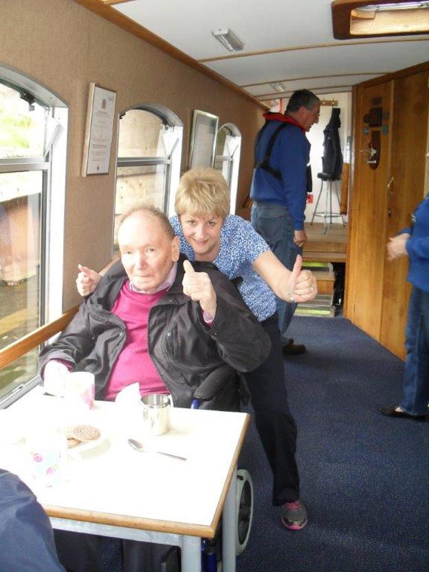 Ian giving the trip the thumbs up.jpg